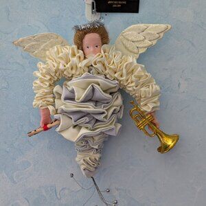 David DeCamp 6" White Angel With Music Horn